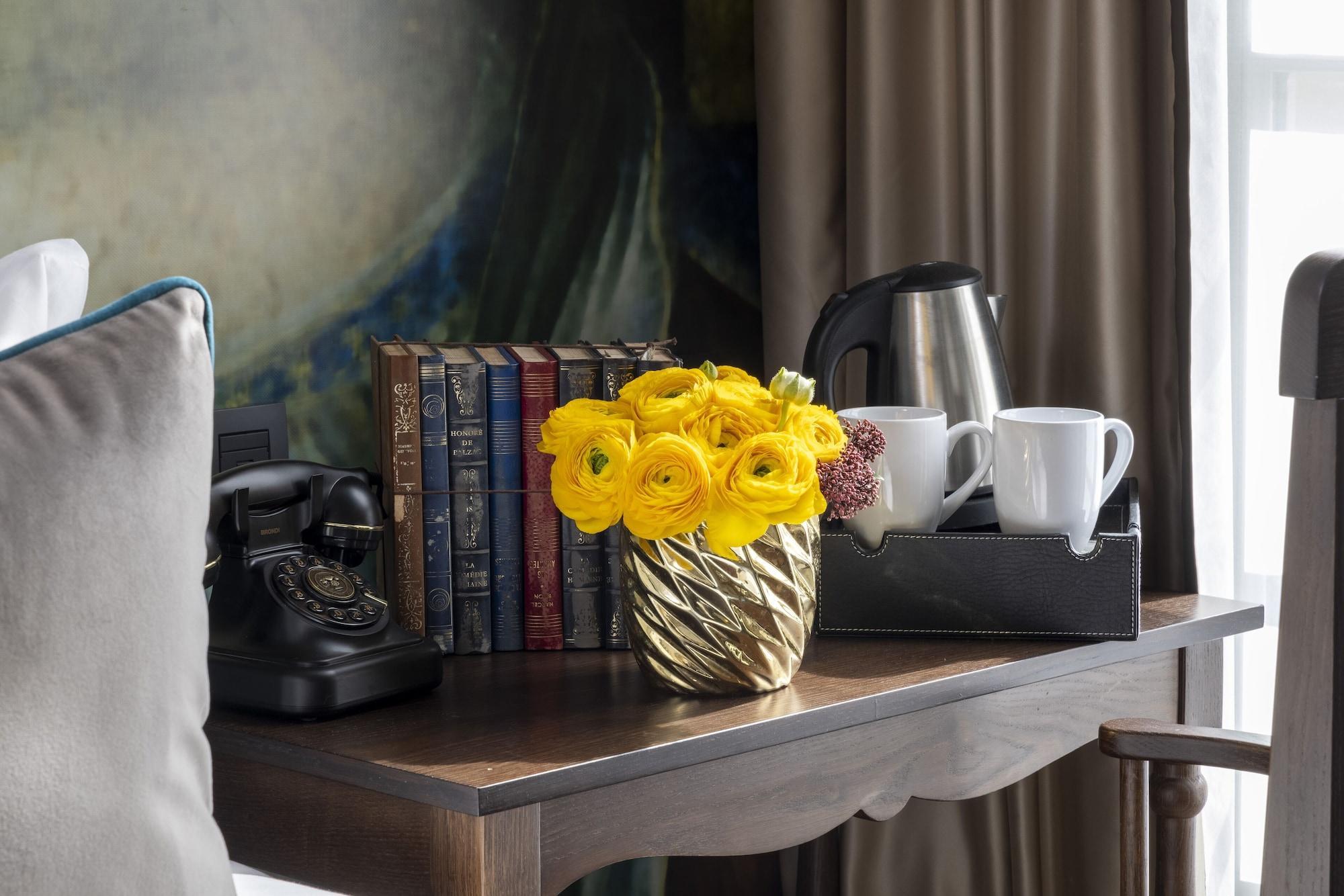 Hotel Bersolys Saint-Germain Paris Bagian luar foto